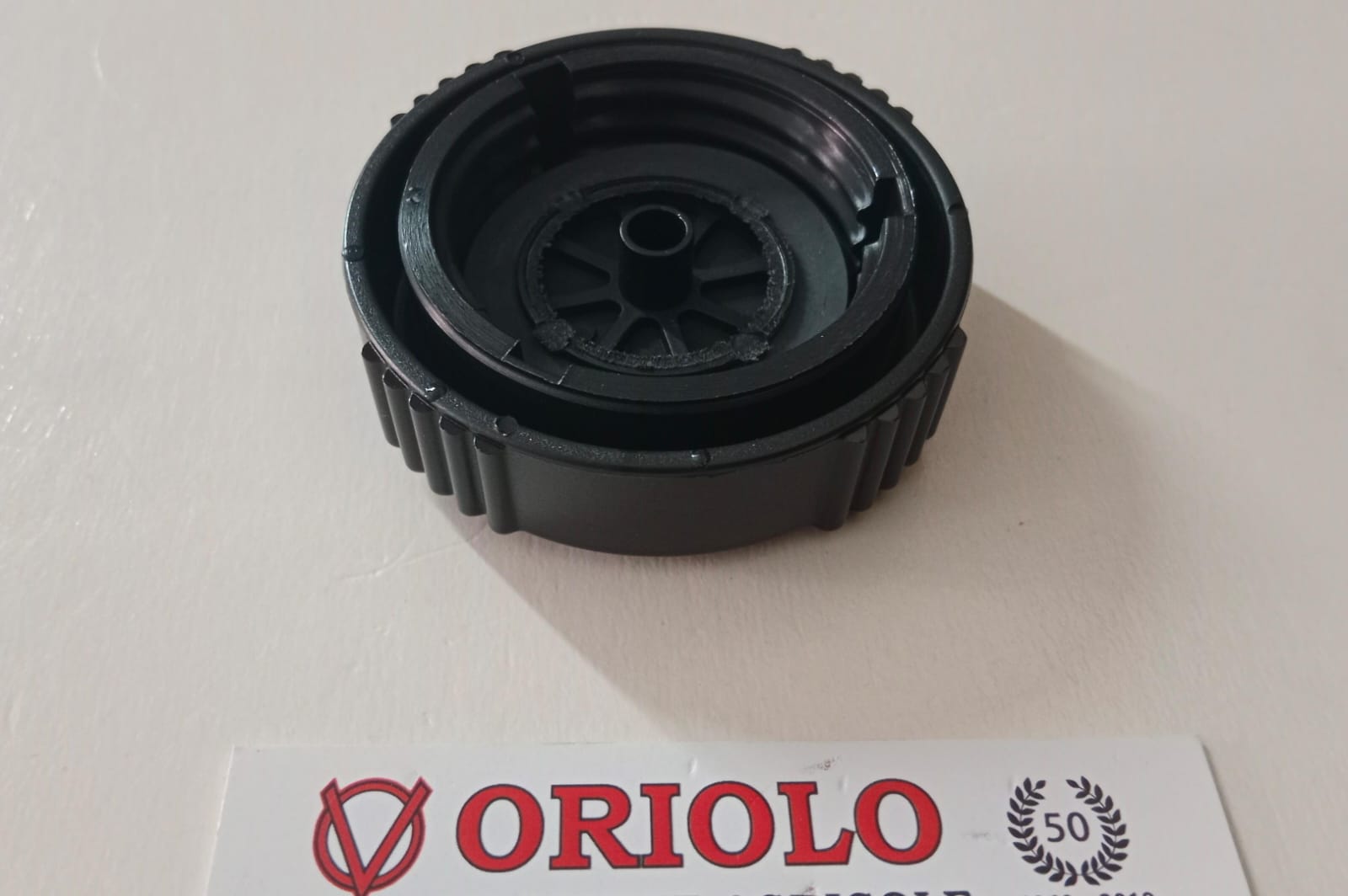 TAPPO GASOLIO LOMBARDINI  DIAM 43 PASSO 4